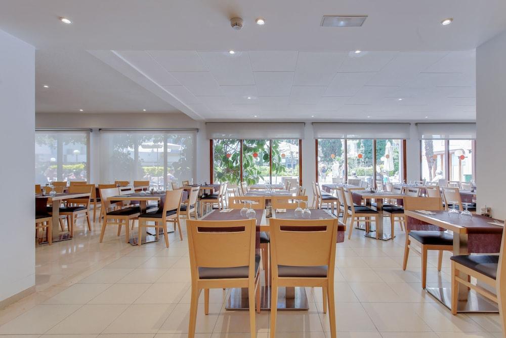 Hotel Garbi Park & Aquasplash Lloret de Mar Esterno foto
