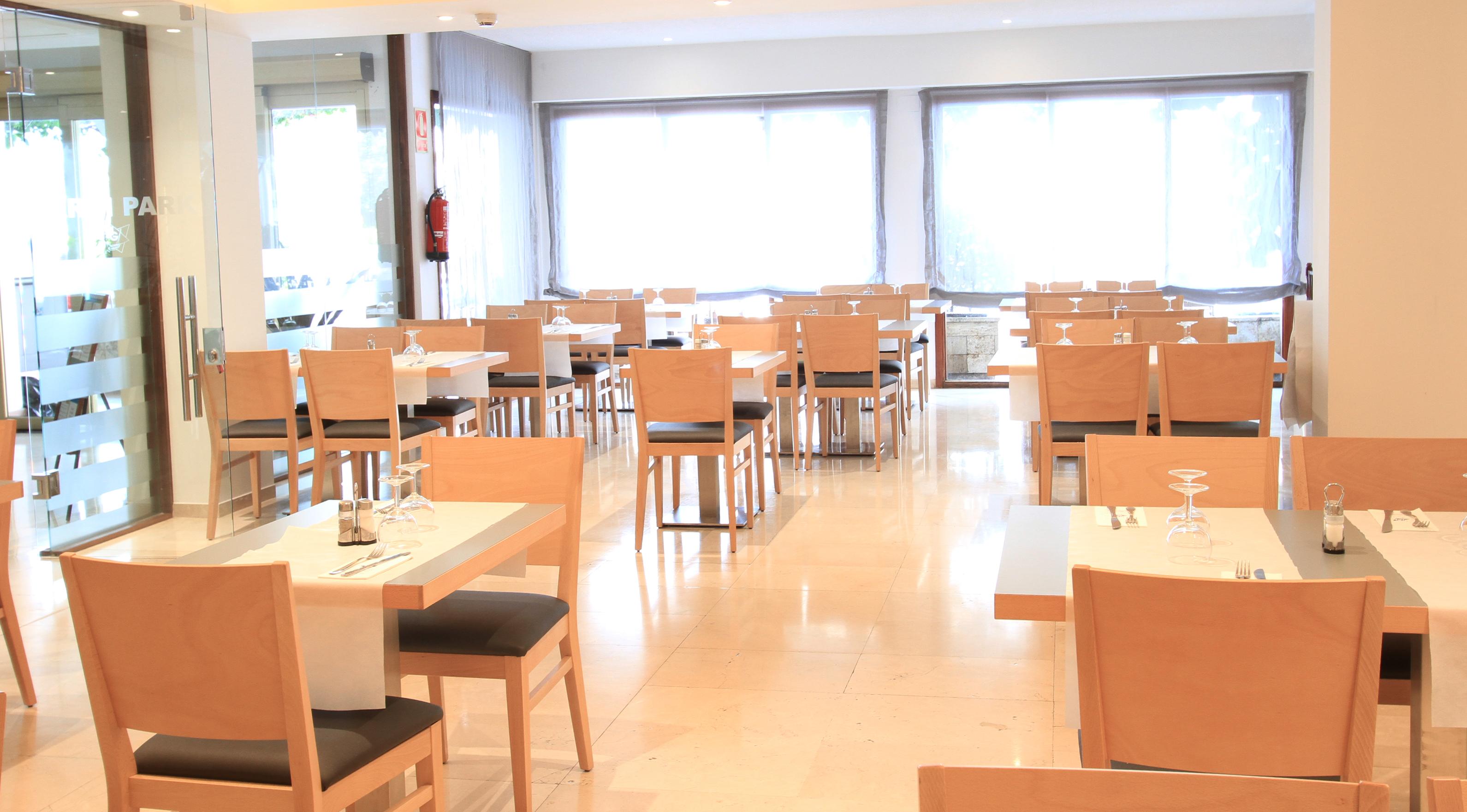Hotel Garbi Park & Aquasplash Lloret de Mar Esterno foto