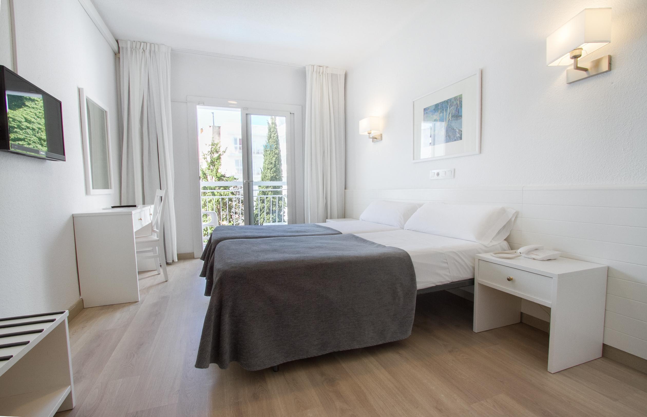 Hotel Garbi Park & Aquasplash Lloret de Mar Esterno foto