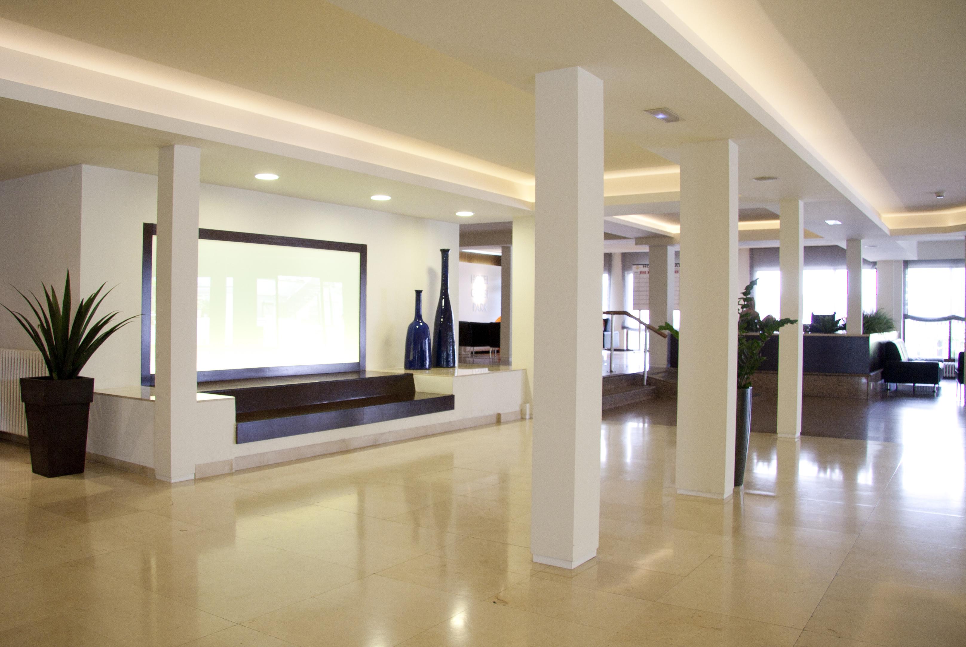 Hotel Garbi Park & Aquasplash Lloret de Mar Esterno foto
