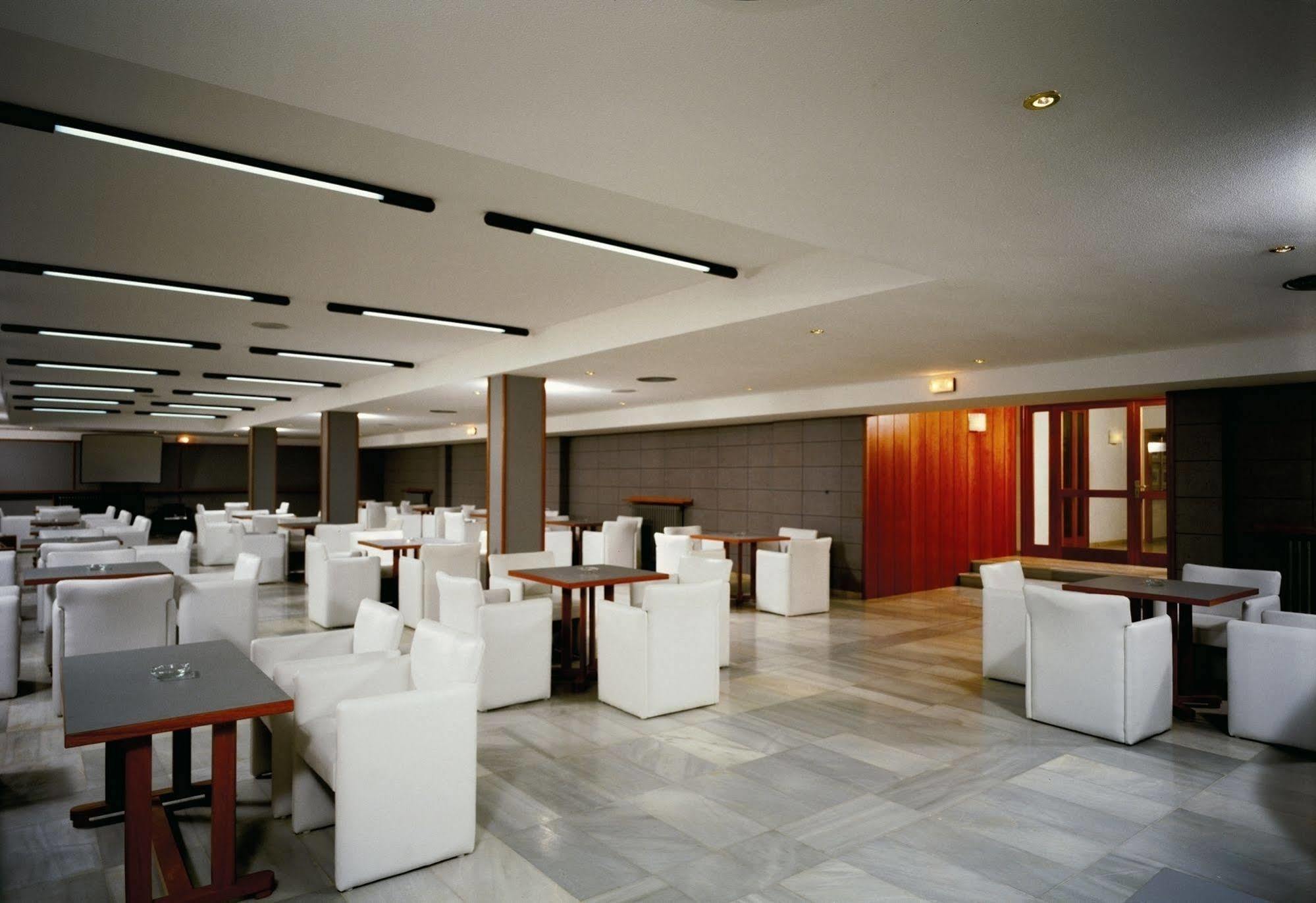 Hotel Garbi Park & Aquasplash Lloret de Mar Esterno foto