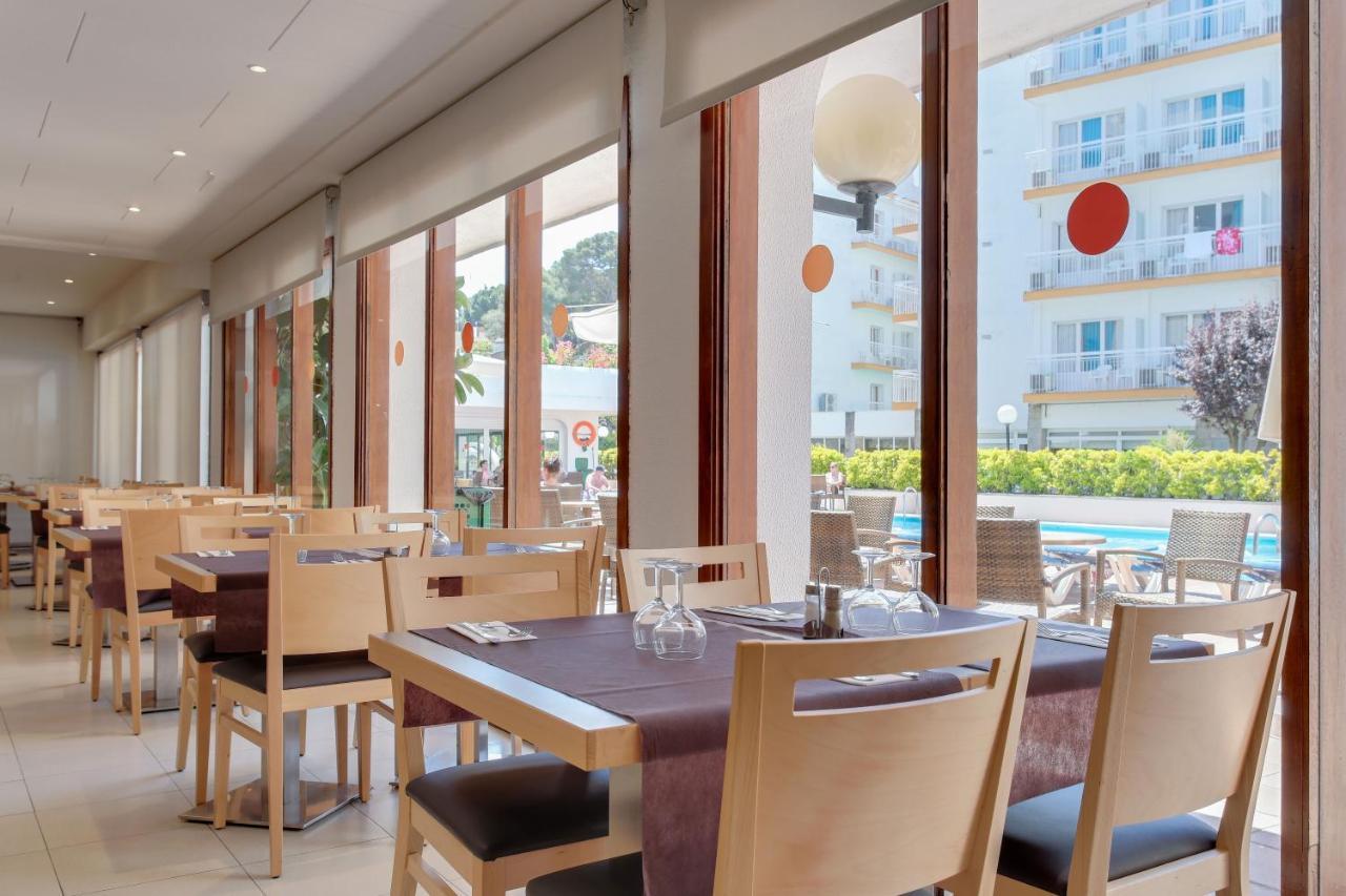 Hotel Garbi Park & Aquasplash Lloret de Mar Esterno foto